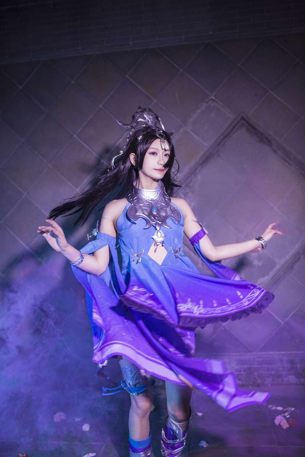 《汉服第477期》毒萝