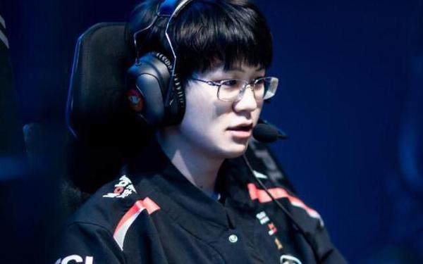 kkoma(kkoma教练个人简历)