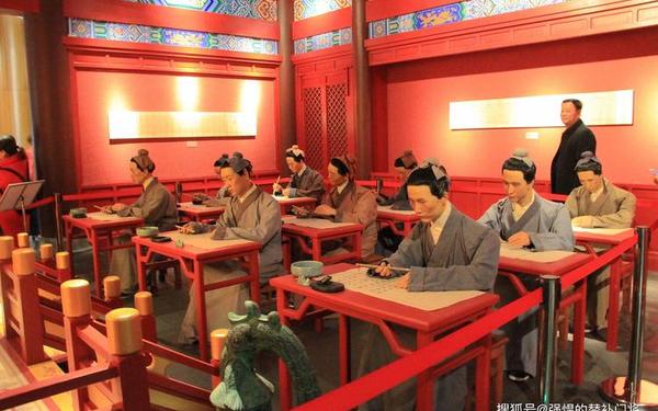 我国古代让官员回家洗澡蚂蚁庄园(古代官员主动请辞)