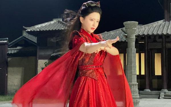 王嘉晨演员_演员王嘉个人简历
