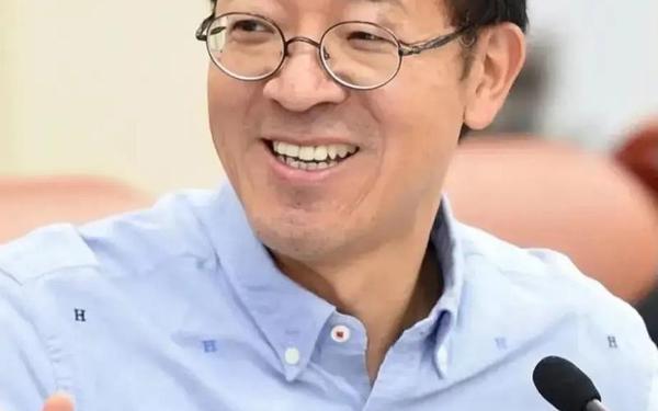 俞敏洪重金留人—俞敏洪现在做什么行业