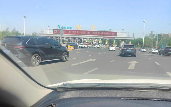 五一的堵逐渐离谱_五一高速公路堵吗