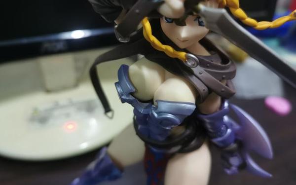 流浪的战士 女王之刃叛乱流浪战士