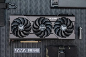 捕捉实力帕鲁 华硕DUAL RTX4070S显卡成就信仰！