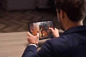 OneXPlayer夏季新品发布会圆满落幕，全新三合一PC壹号游侠X1 mini惊艳亮相