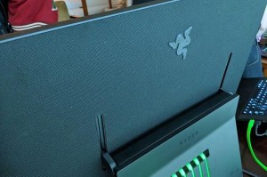 CES 2019：外媒上手体验雷蛇Razer Raptor显示器