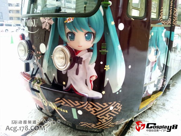 2013年最新白无垢版雪初音形象亮相札幌雪节