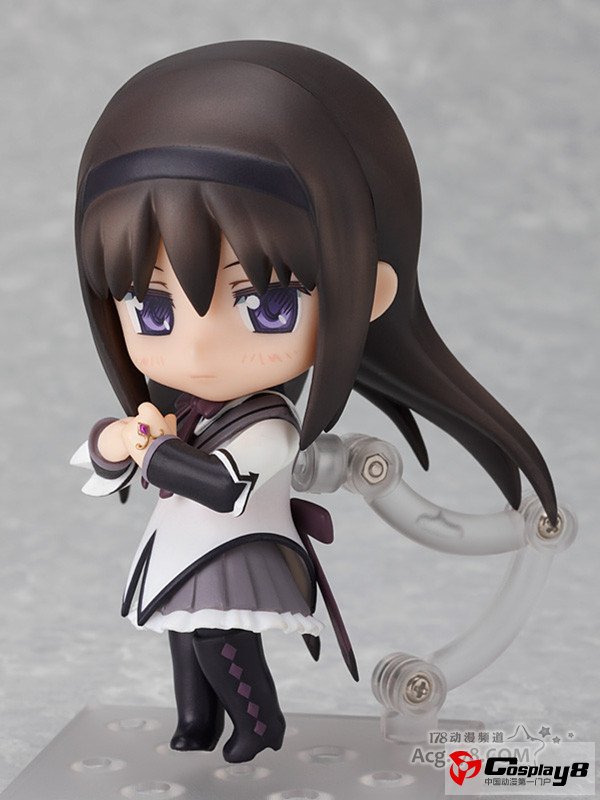 奸笑社就公布手办展WF2012的会场限定品