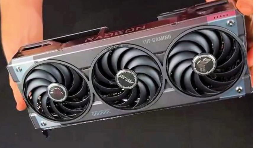 4K游戏利器!华硕TUF GAMING RX 9070XT显卡