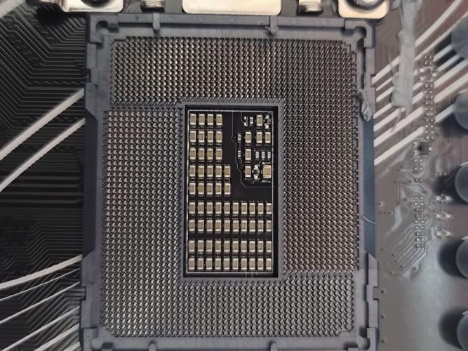 AI次元利器 华硕ROG Z890吹雪主板晒单返E卡