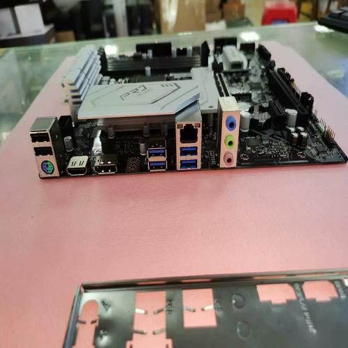 CES 2019:妖厂华擎现场展出5款B365芯片组主板新品