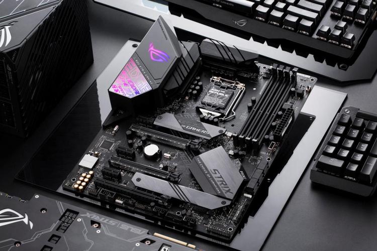 iGame Z390面世 炫酷银鲨耀世来袭