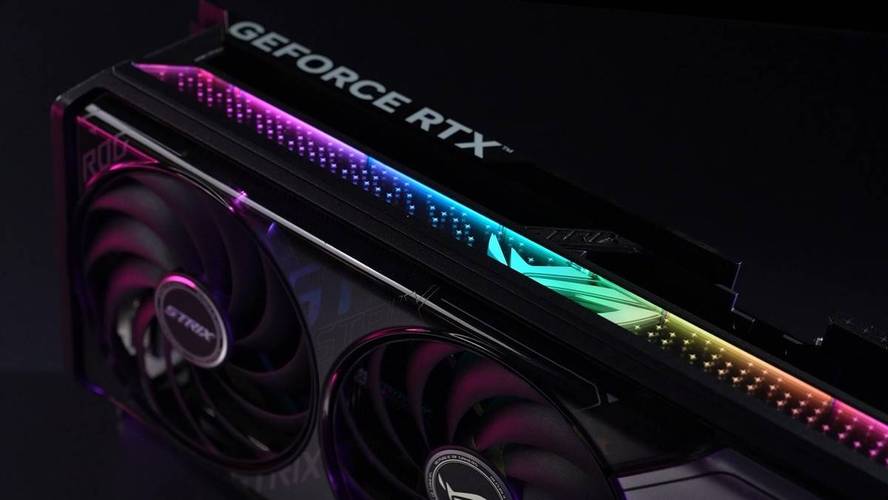 共竞巅峰!华硕RTX 5070Ti系列显卡震撼来袭
