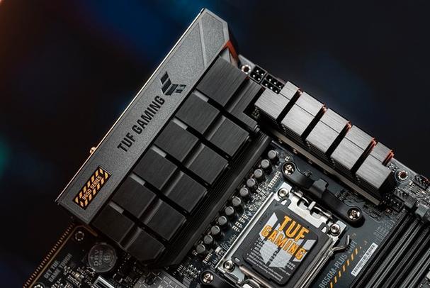 华硕主板玩转Steam冬季特卖 年末装机配置推荐