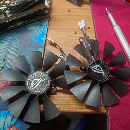 华硕推出2款Dual RTX 2060 MINI:长度不到20cm配备双风扇