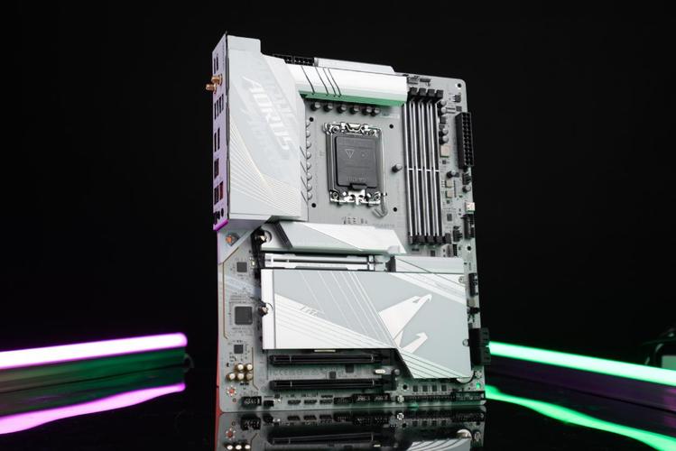 厉兵秣马!技嘉AORUS电竞产品助力CS 2亚洲顶级赛事XPL S2