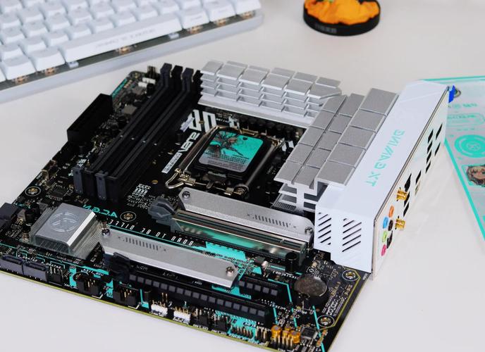 支持DDR5内存 华硕B760天选主板火热预约中