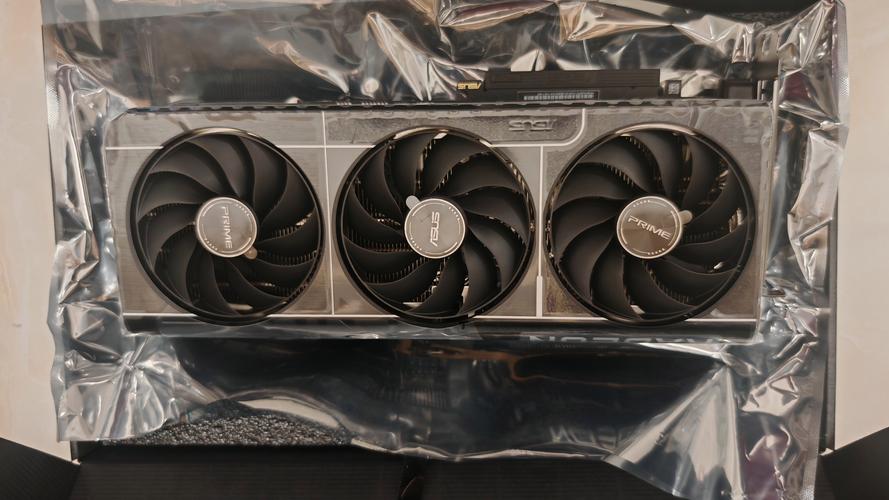4K游戏品质之选！华硕TUF GAMING RX 9070XT显卡